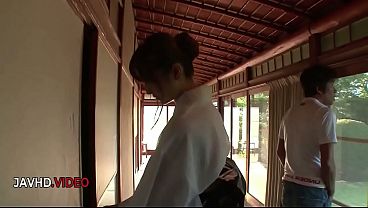Mature Japanese Beauty Shows Off Her Oral Skills Before Passionate Ride